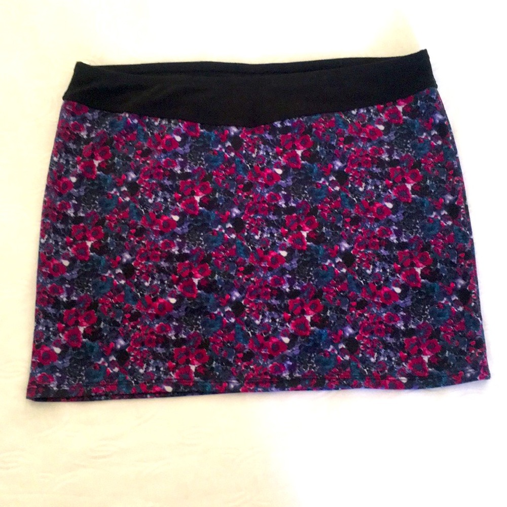 Nollie Mini Skirt